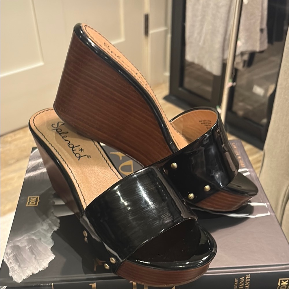 Splendid Black and Brown Wedge Shoes